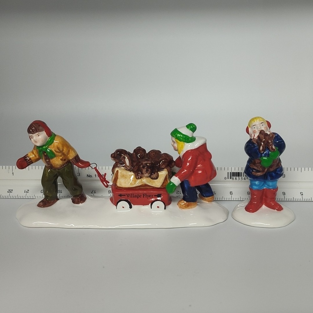 Original Snow Village CHRISTMAS PUPPIES 2-pc Set Department 56 Ceramic